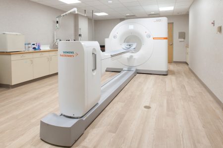 CONNORS-CREF-NE-PET-3792print-qu0fx621hz9v0glqadq1gnzc9x2ud2aa5emqx9zxa0